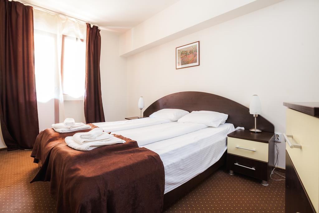 Hotel Domogled Băile Herculane Εξωτερικό φωτογραφία